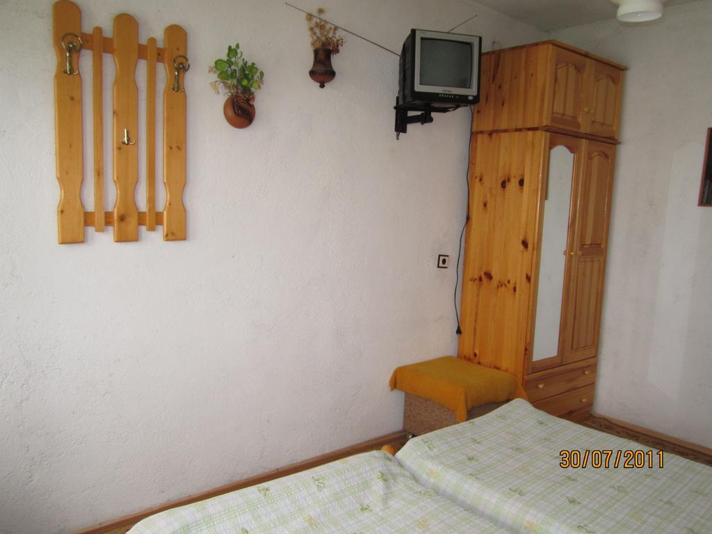 Kristal Guest House 트리그라드 객실 사진