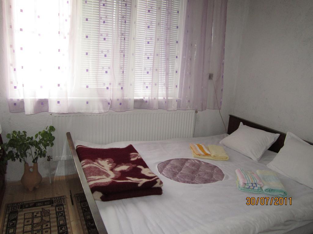 Kristal Guest House 트리그라드 객실 사진